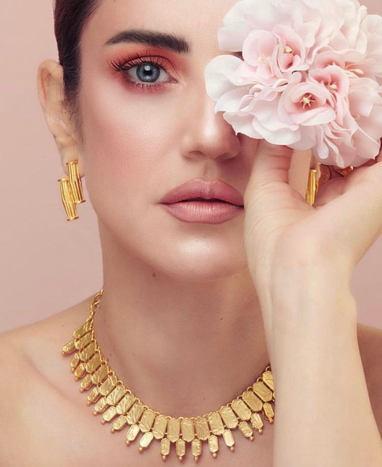 Dorra Zarrouk - skinny hive necklace