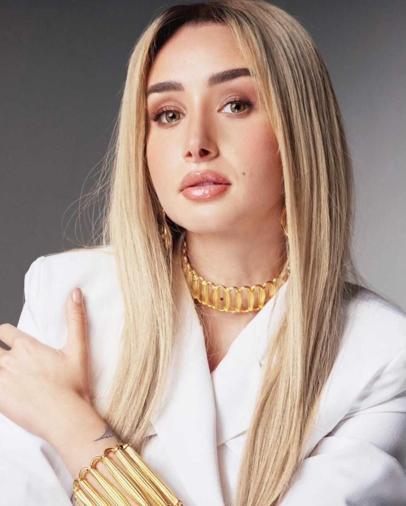 Hana El Zahed - column cuff