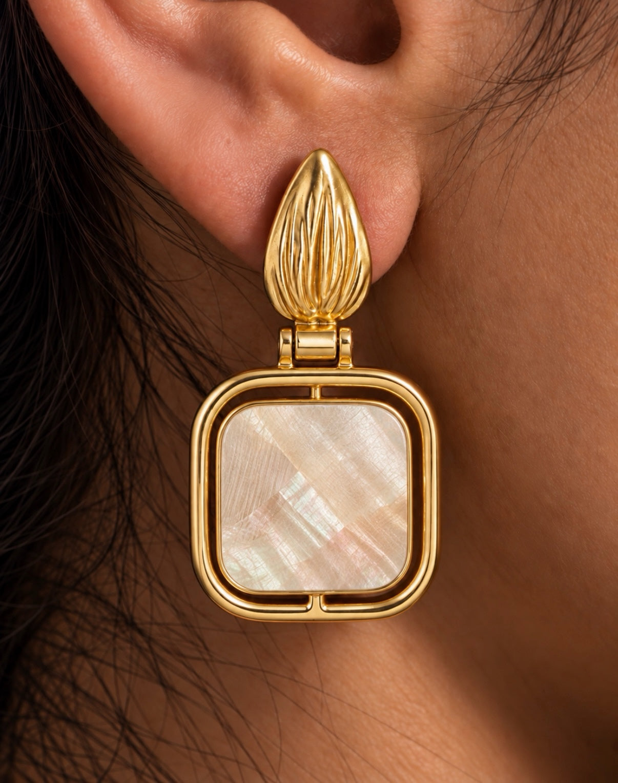 Twist of Pearl Earrings