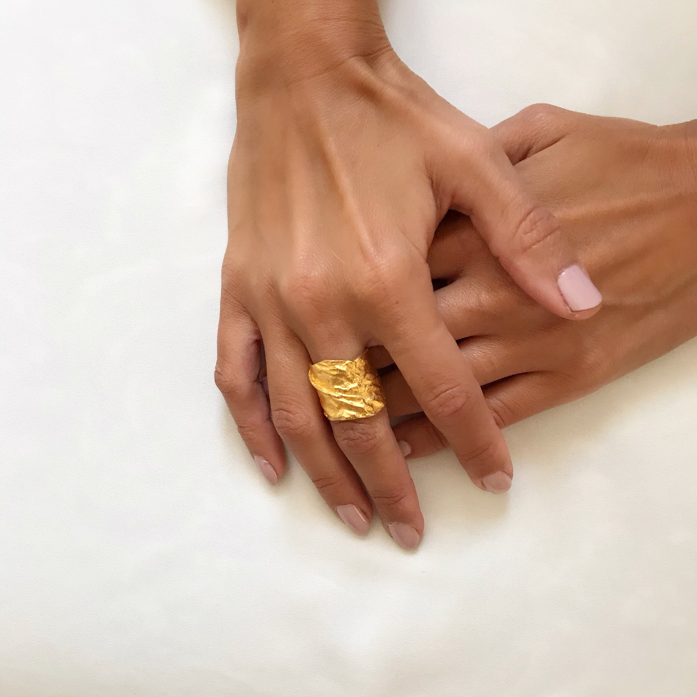 New golden leaf ring