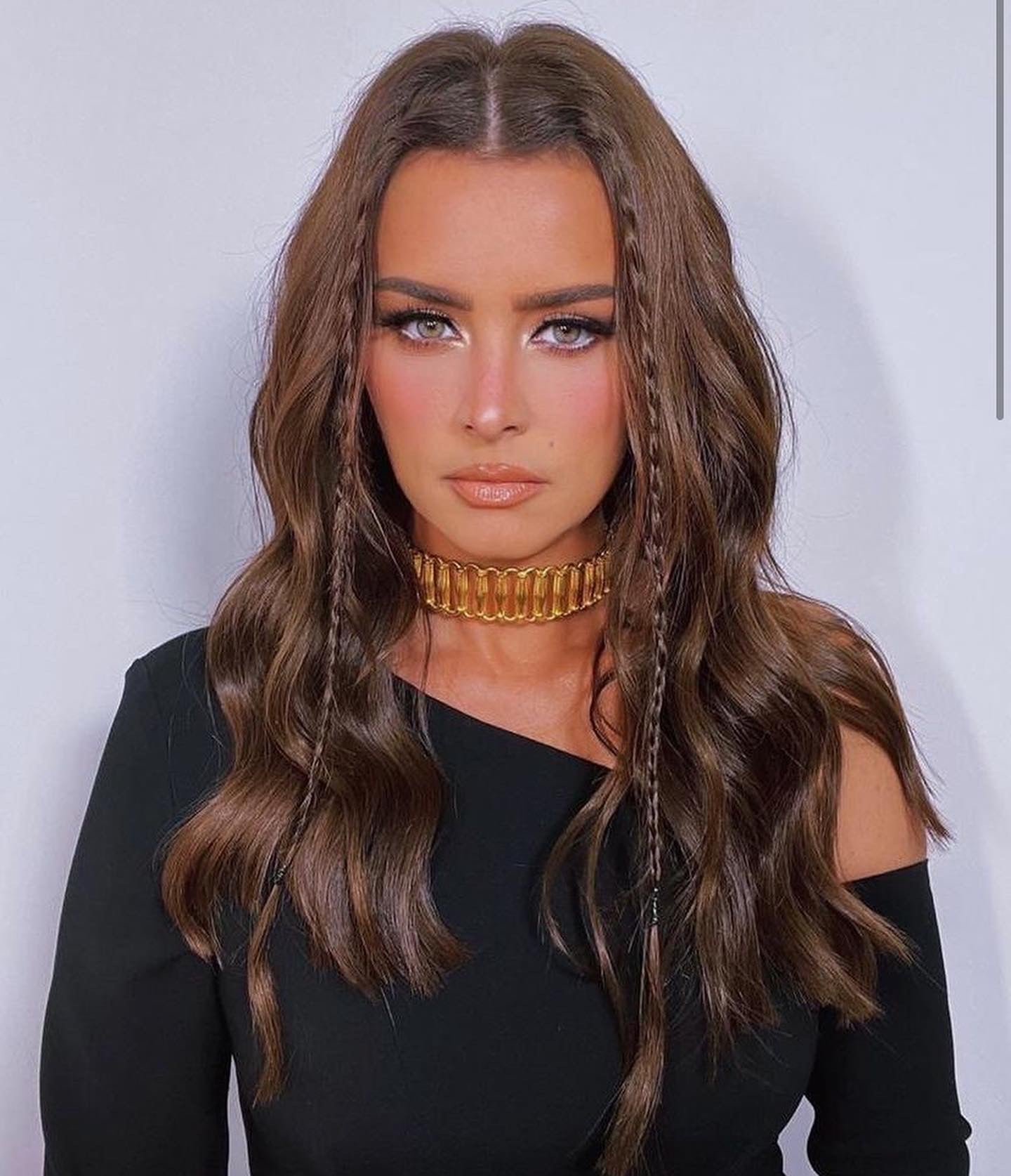 Nour - column choker