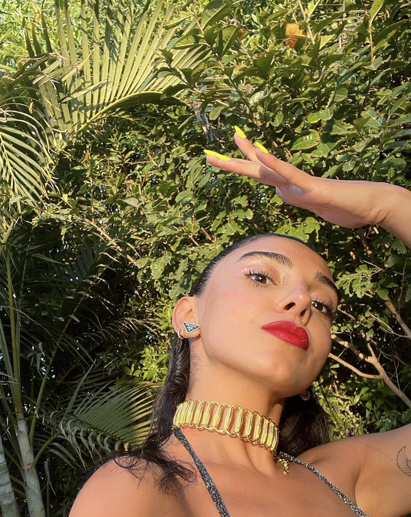 Salma Abu Deif - column choker